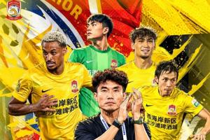 西海岸vs英博先发登场：李昊、王庚睿、斯坦丘、德尔加多、吕焯毅先发